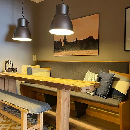 Surfkajuete - In Warnemuende 로스토크