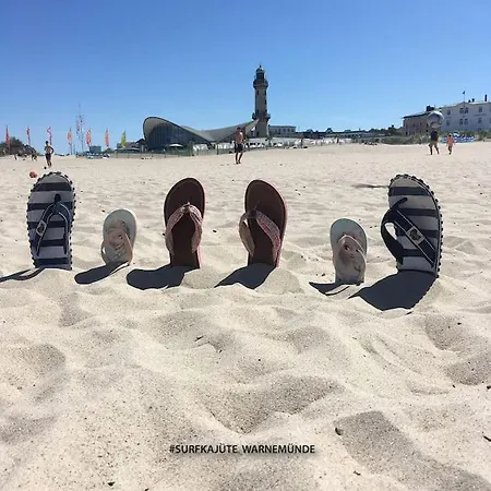 Surfkajuete - In Warnemuende