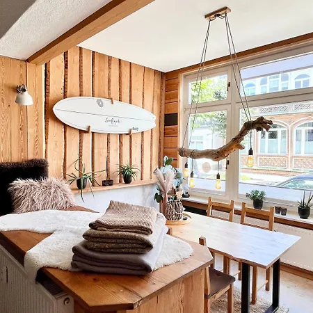 아파트 Surfkajuete - In Warnemuende 로스토크